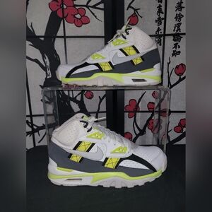 Nike Air Trainers Bo Jackson Volt Sneakers with Yellow Accents